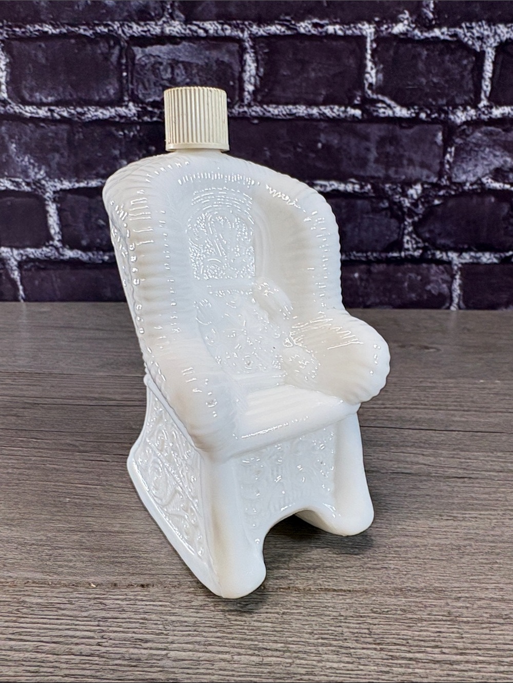Avon Sitting Pretty Milk Glass Rocking Chair Decanter